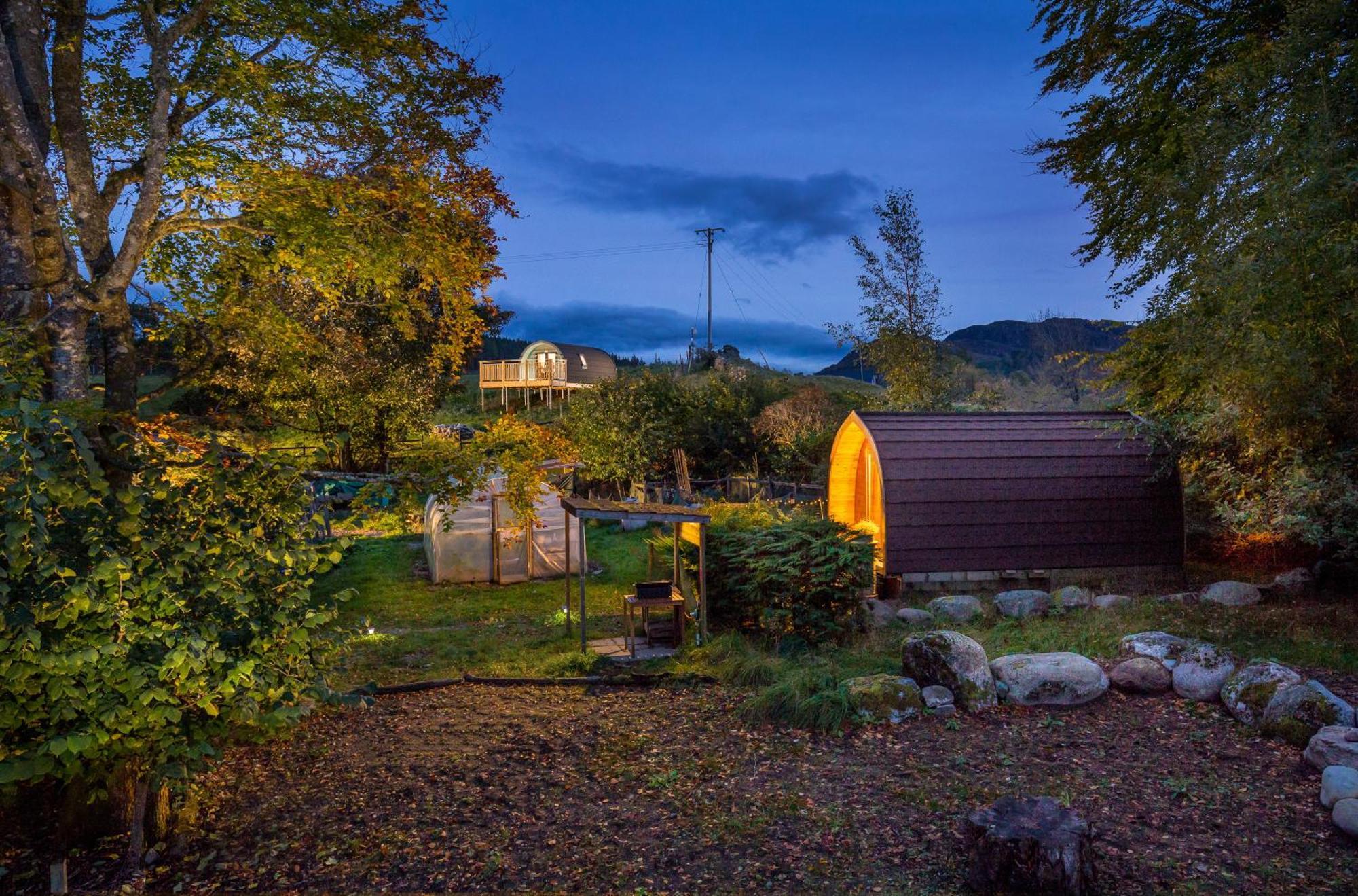 Glentruim Homestay B&B And Glamping Pods نيوتونْمور المظهر الخارجي الصورة